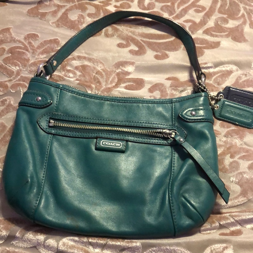 coach purse. great condition!